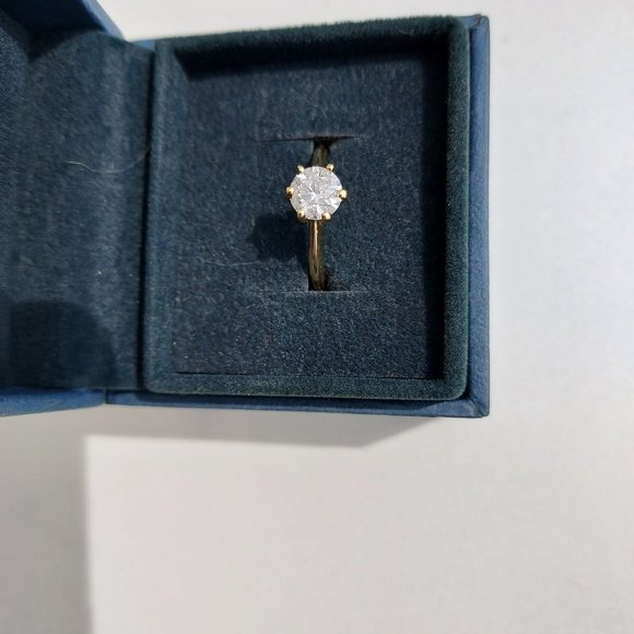 3/4 Carat Brilliant Diamond Solitaire Ring - Picture 3 of 5